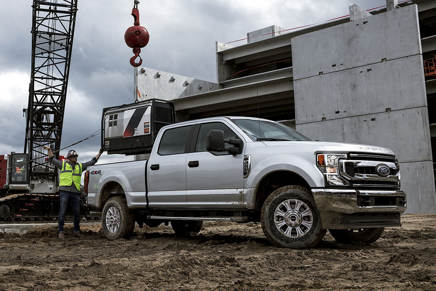 2020 Ford F-250 Hauling