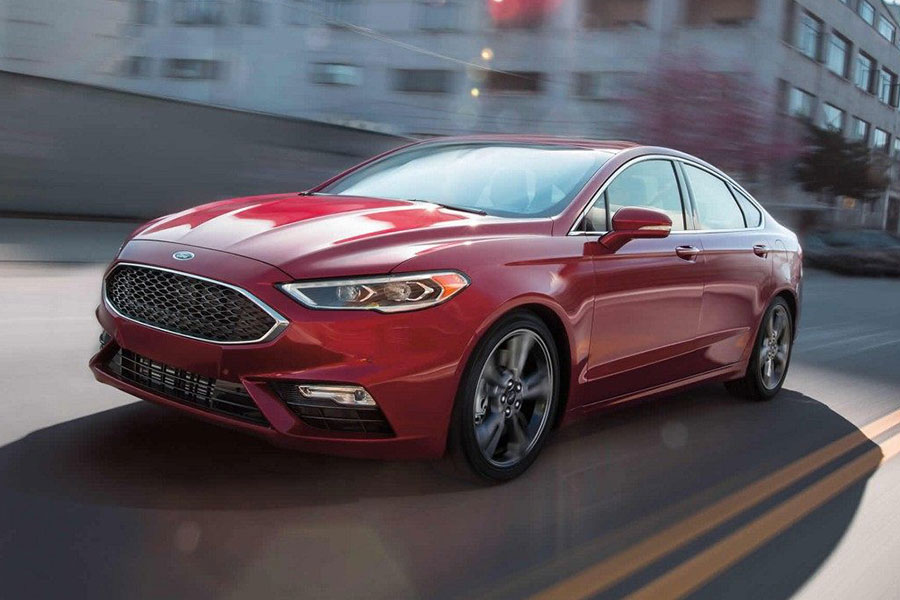 2018 Ford Fusion on the Road