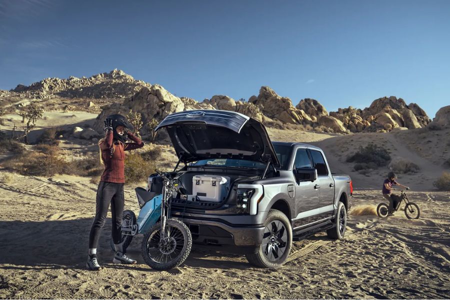 2022 Ford F-150 Lightnig Exterior