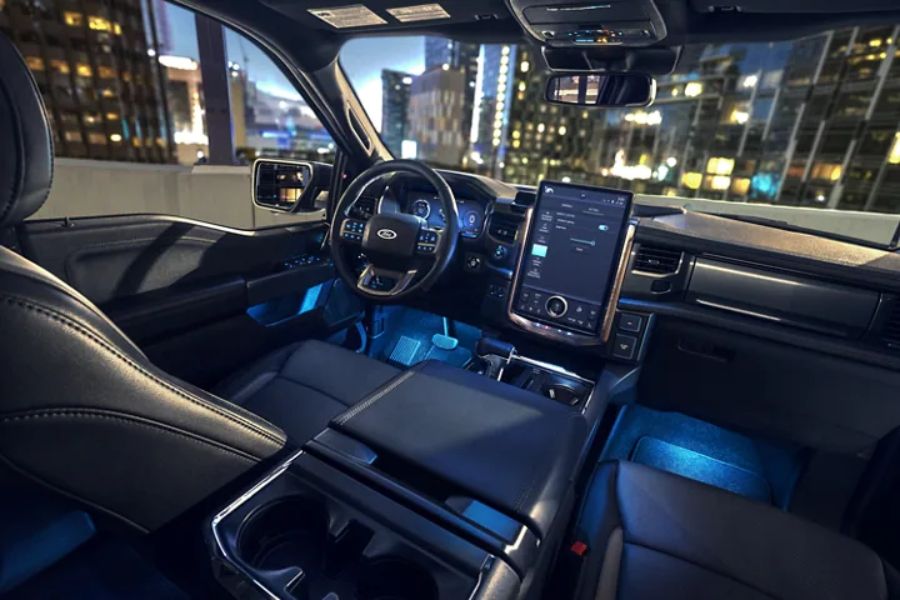 2022 Ford F-150 Lightning Interior