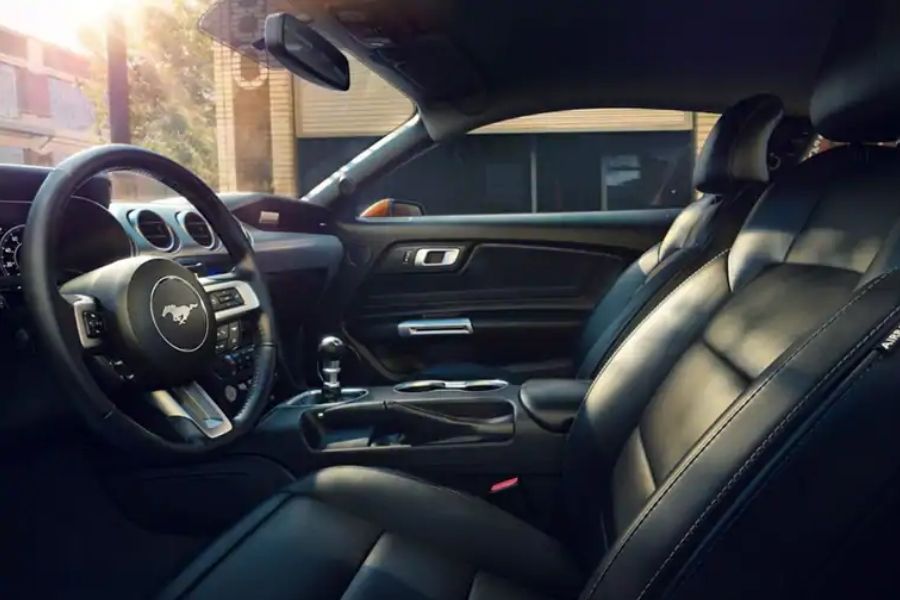 2019 Ford Mustang Interior