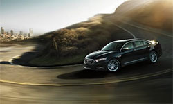 2015 Ford Taurus Torque Vectoring and Curve Control