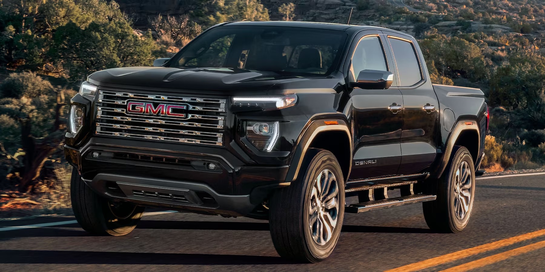 2024 GMC Canyon On The Road