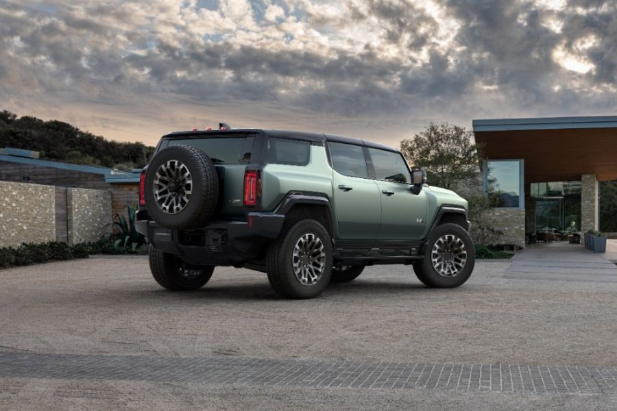 2024 GMC Hummer EV SUV Exterior