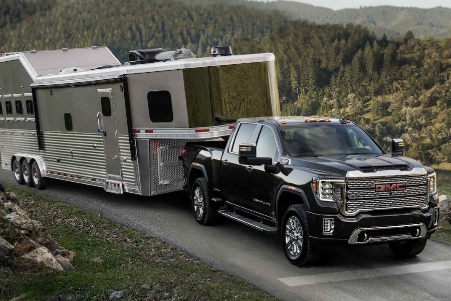 2022 GMC Sierra HD Towing