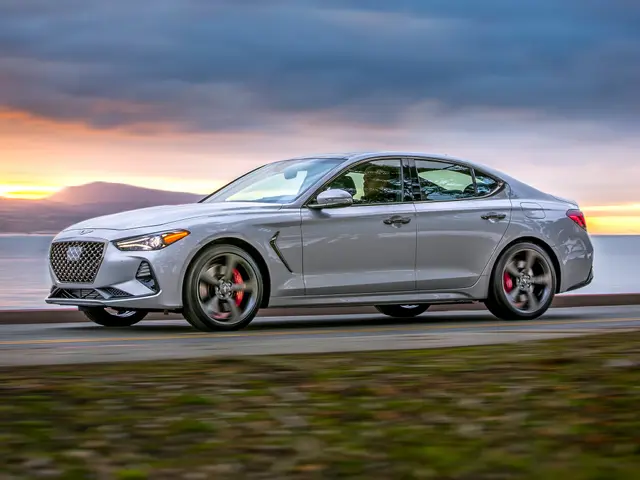 Used-Genesis-G-70-Second-Generation