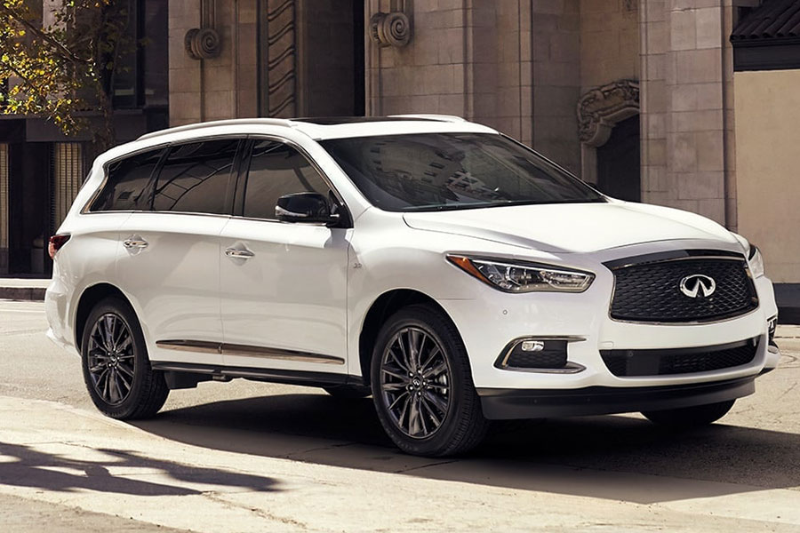 Infiniti QX60 on the Road