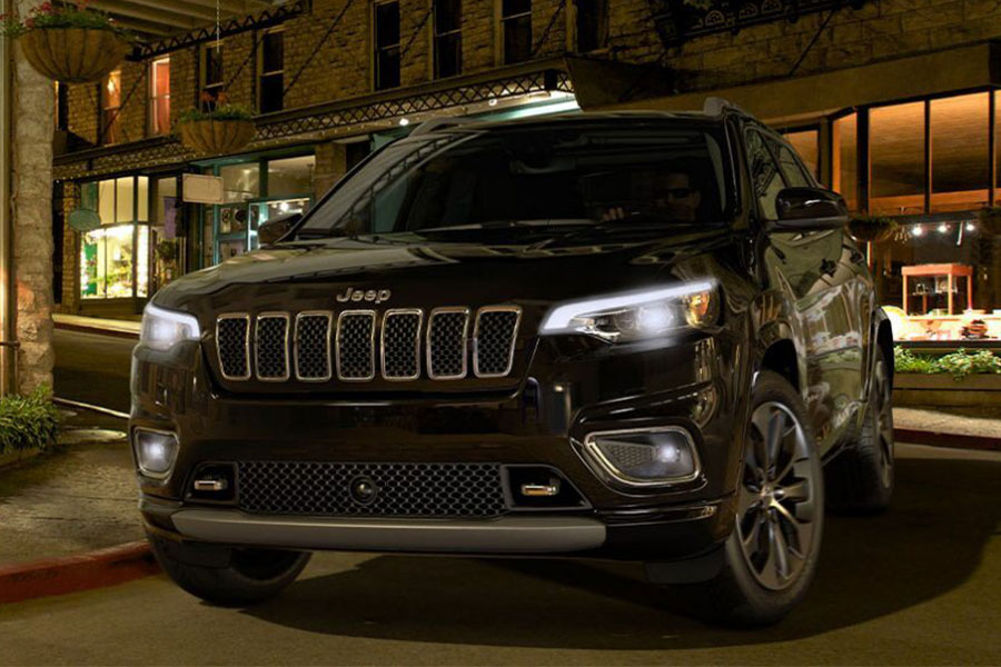 2020 Jeep Cherokee on the Road