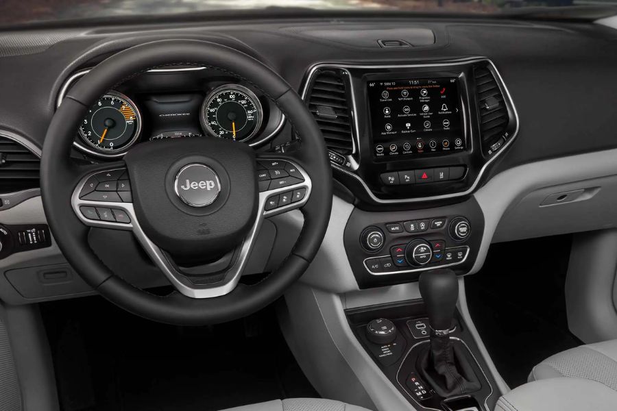 2022 Jeep Cherokee Interior