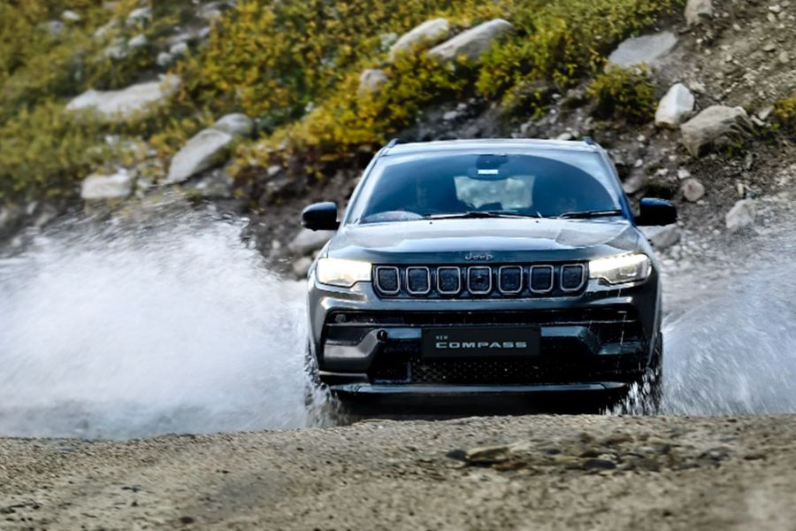 2022 Jeep Compass off roading