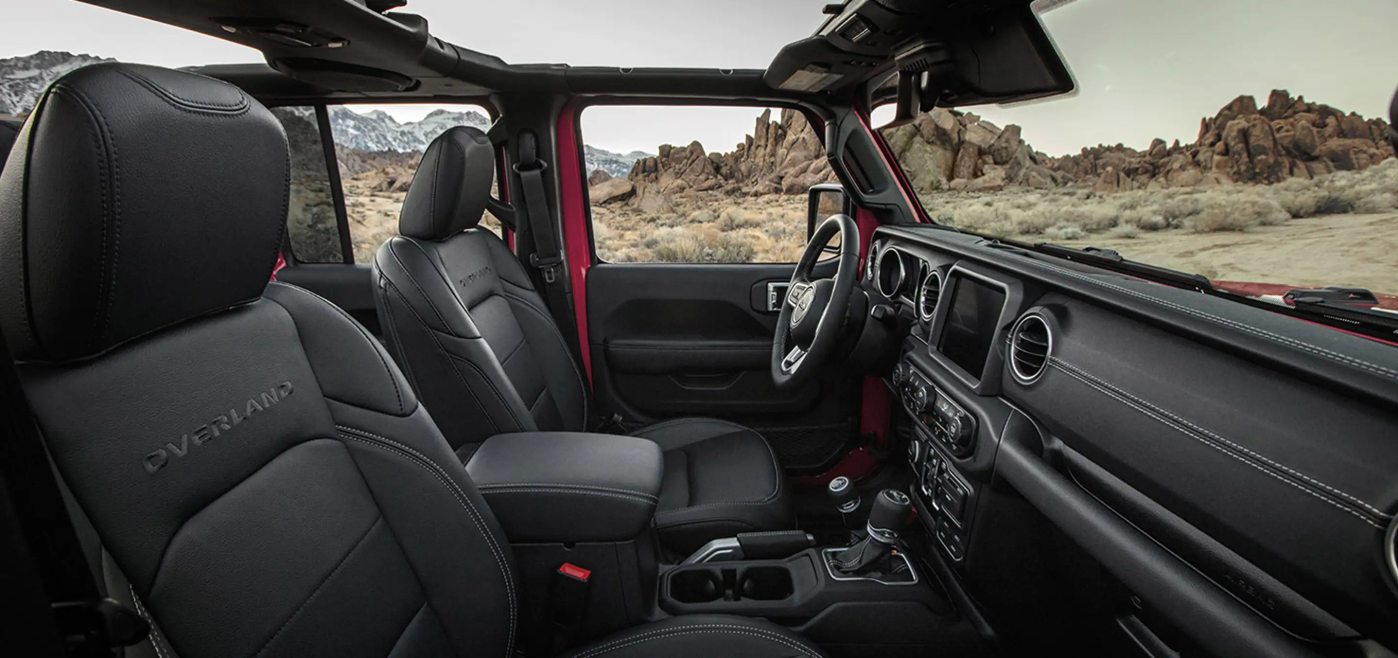 2023 Jeep Gladiator Interior