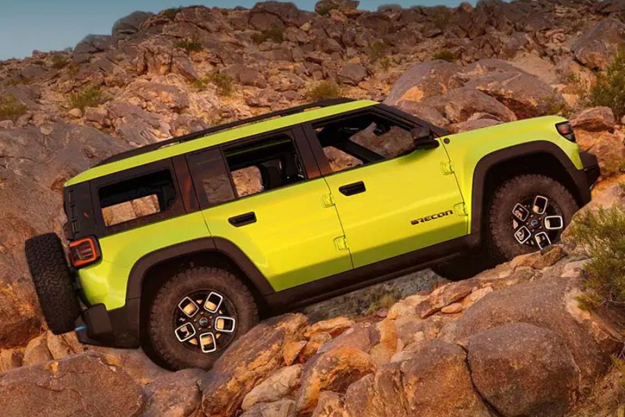 2024 Jeep Recon Off-Roading