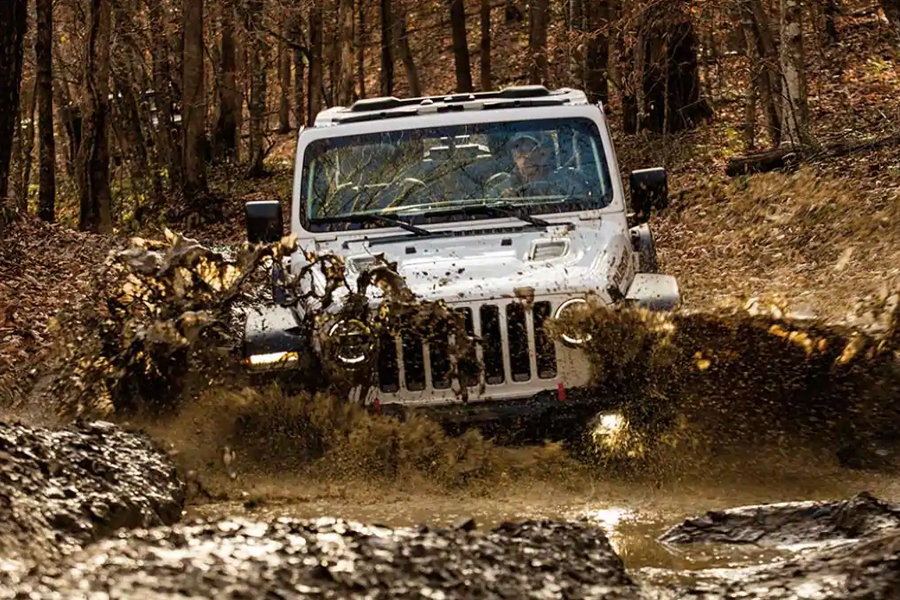 2021 Jeep Wrangler Off Roading