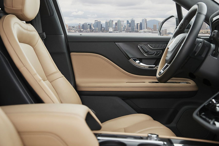 2020 Lincoln Corsair Interior