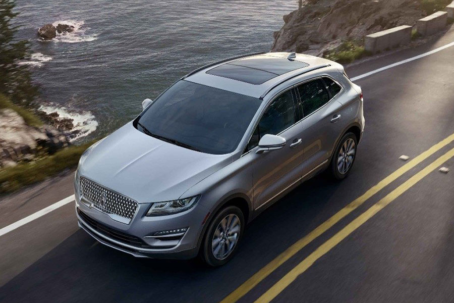 2019 Lincoln MKC on the Road