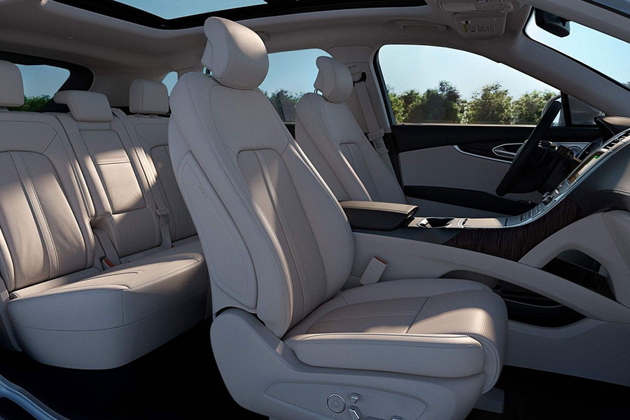 2019 Lincoln Nautilus Interior