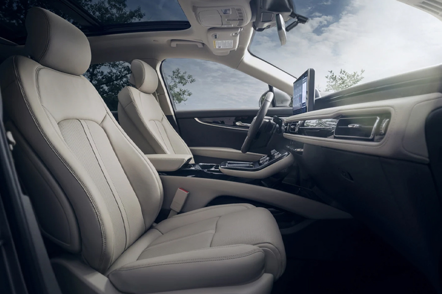 2021 Lincoln Nautilus Interior