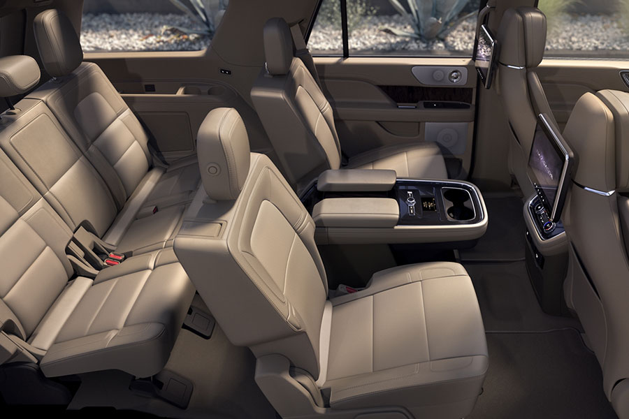 2020 Lincoln Navigator Interior