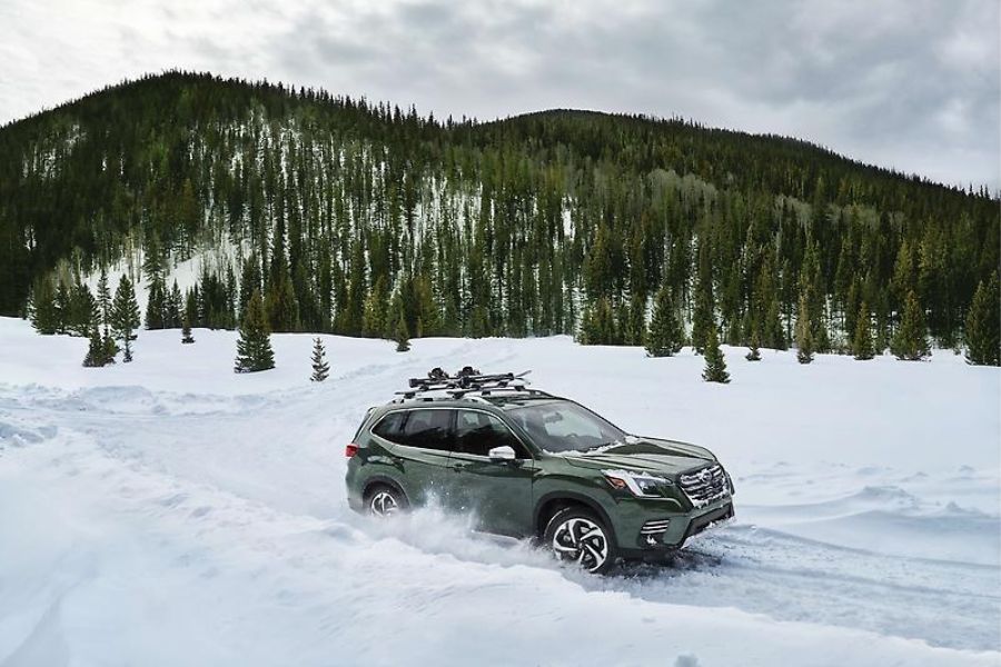 2022 subaru forester winter off roading