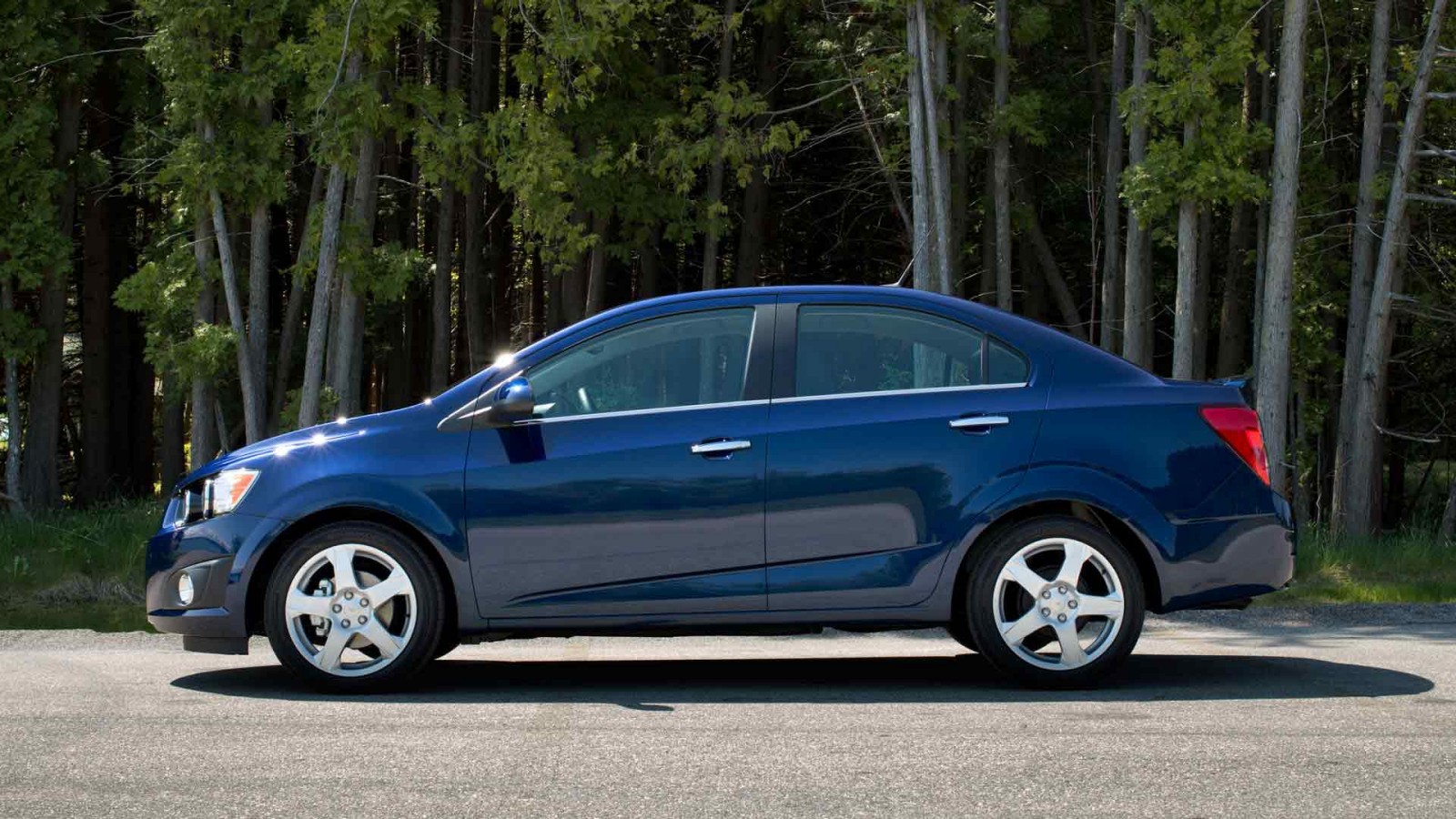 2014 Chevrolet Sonic LT Review 