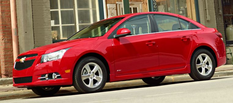 3 Reasons To Love The 2014 Chevy Cruze Burlington Chevrolet