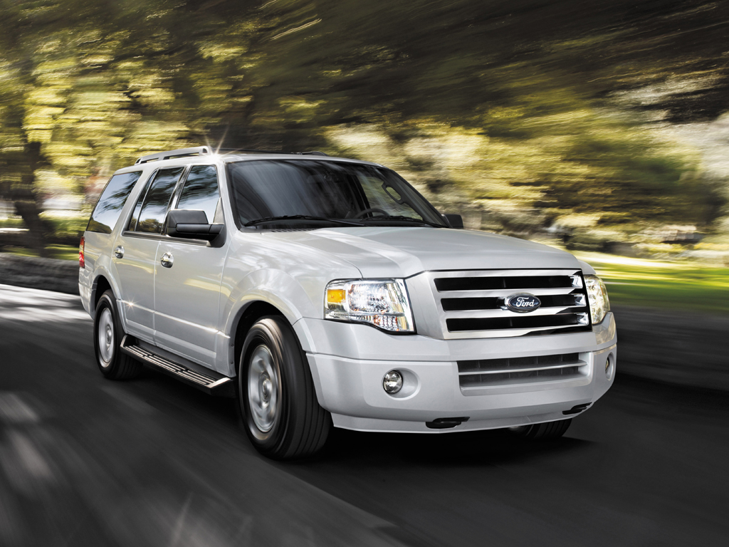 2014 Tahoe Vs Ford Expedition Burlington Chevrolet