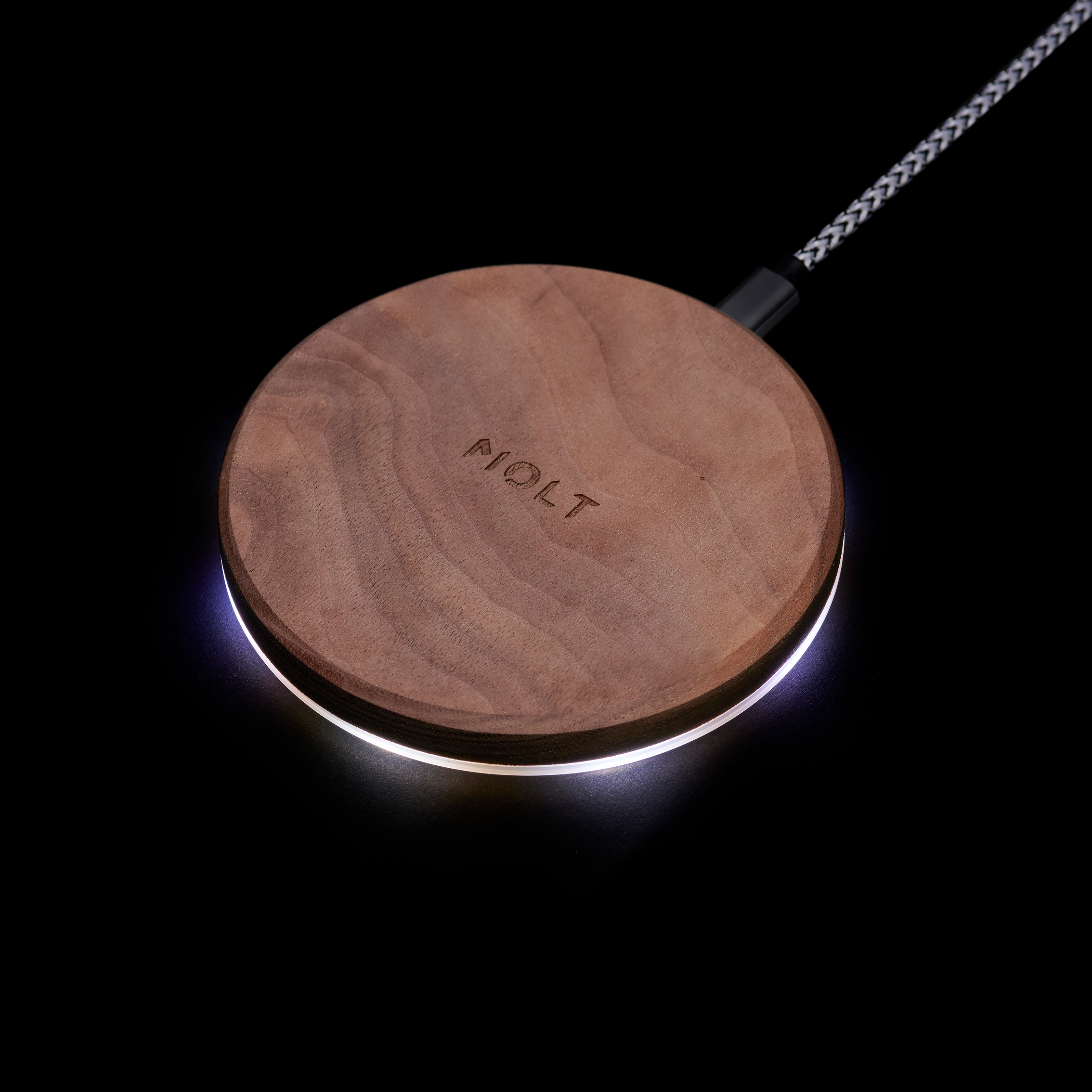 15W Fast Charge Walnut Wood Wireless Charger