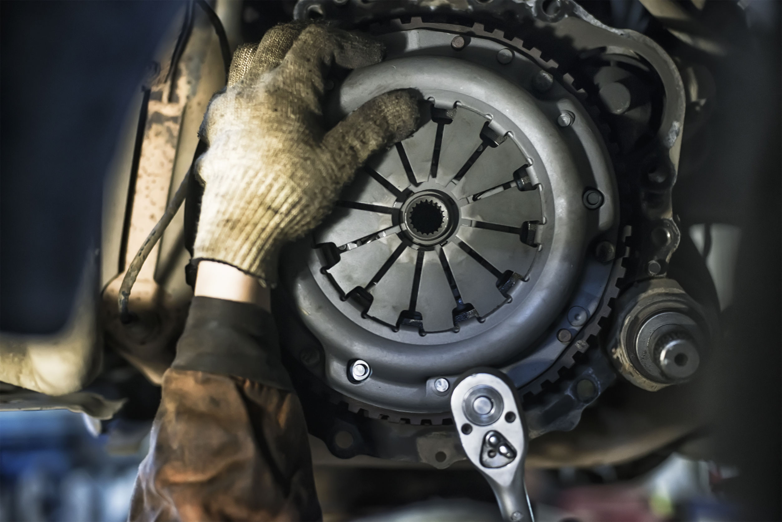 Disque d’embrayage sur votre voiture : tout savoir