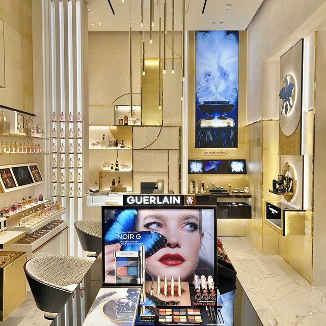 Guerlain boutique