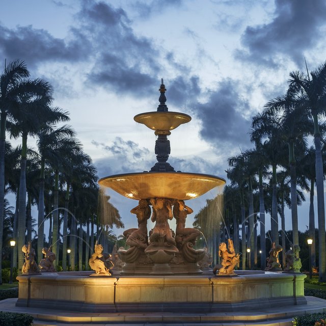 The Breakers Florentine Fountain