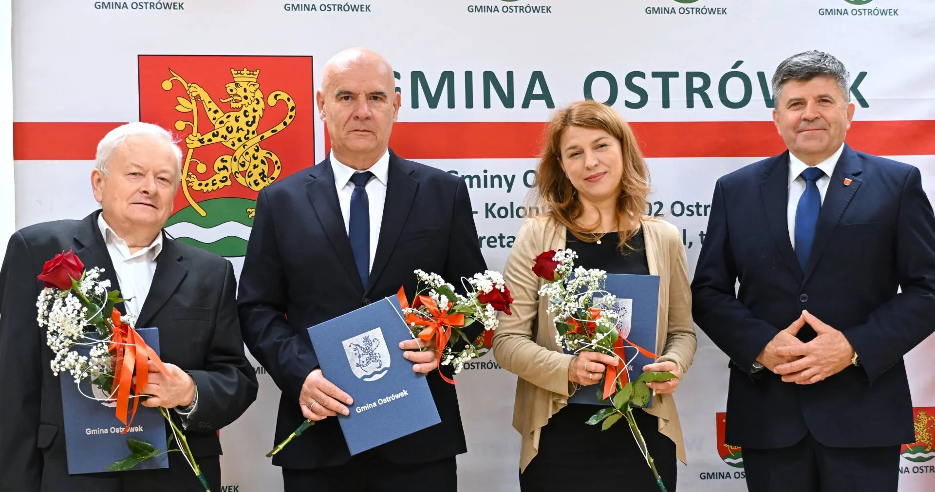 Wójt gminy Ostrówek nagrodził nauczycieli