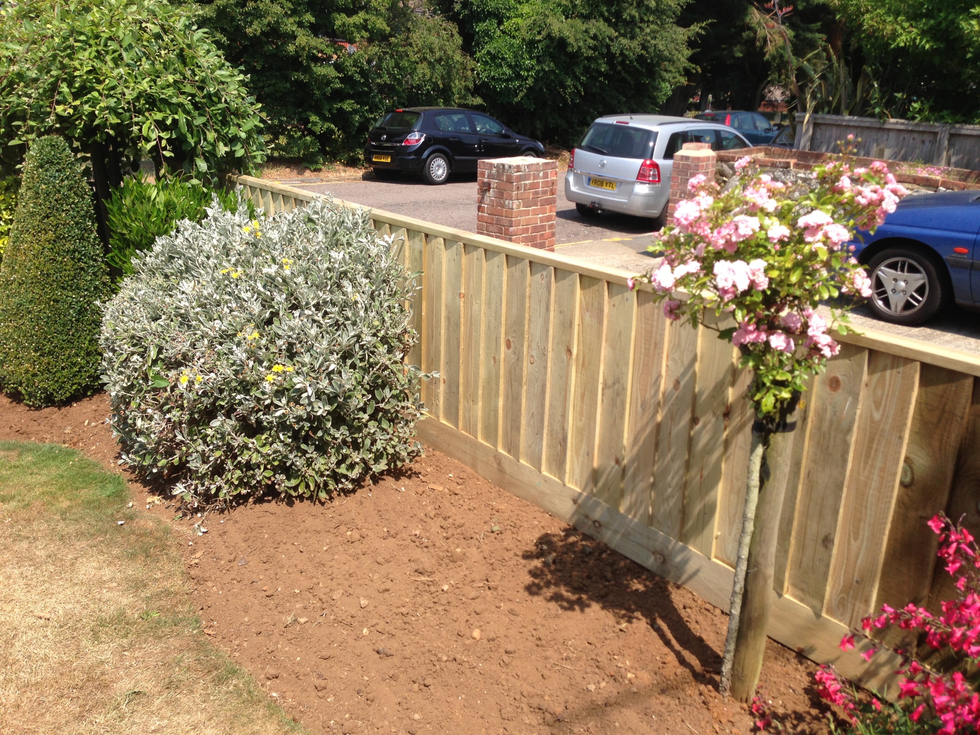 Wightscape Isle of Wight Fencing Fence Panels, Driveway Gates, Hazel