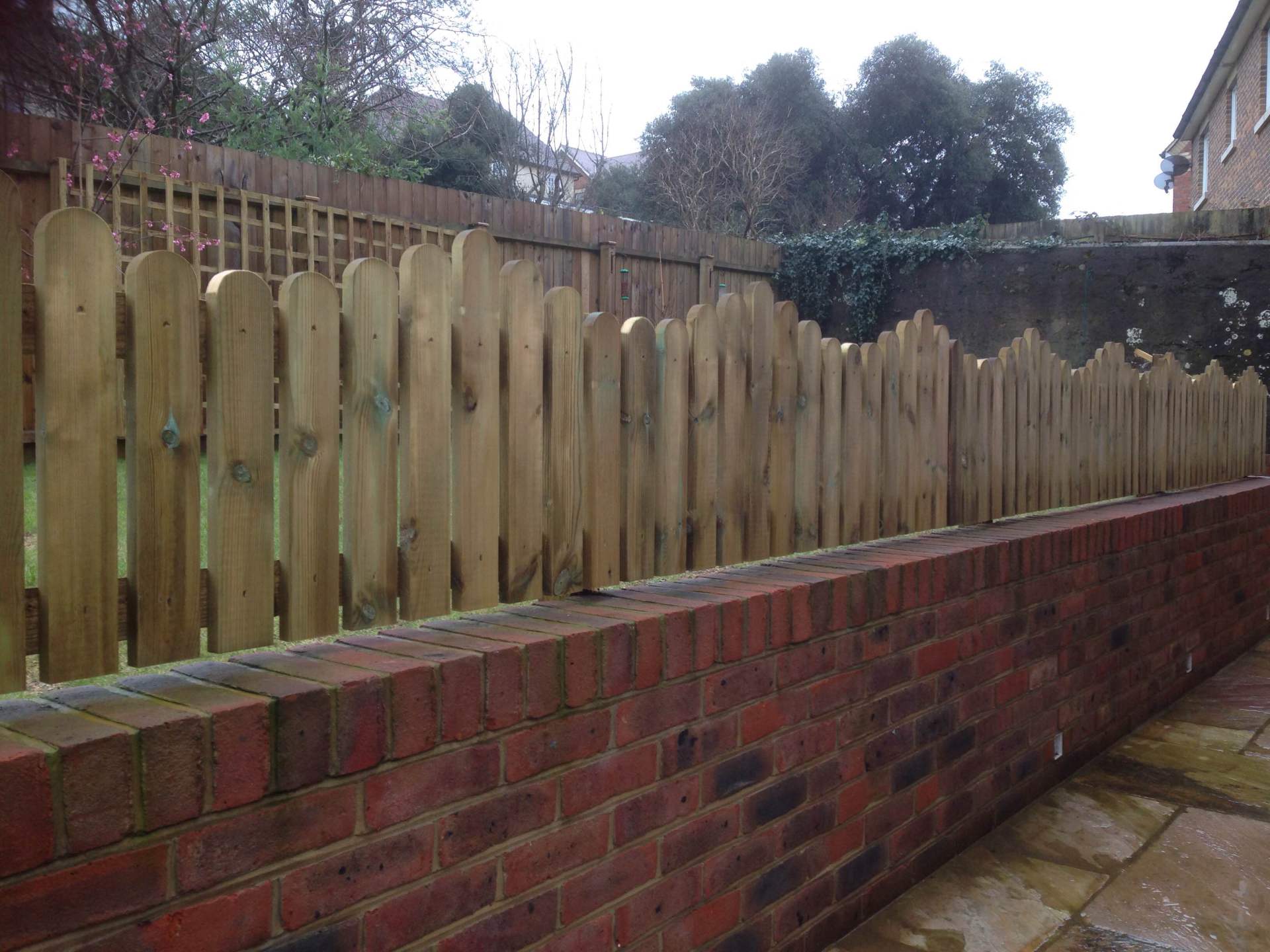 Wightscape Isle of Wight Fencing Fence Panels, Driveway Gates, Hazel