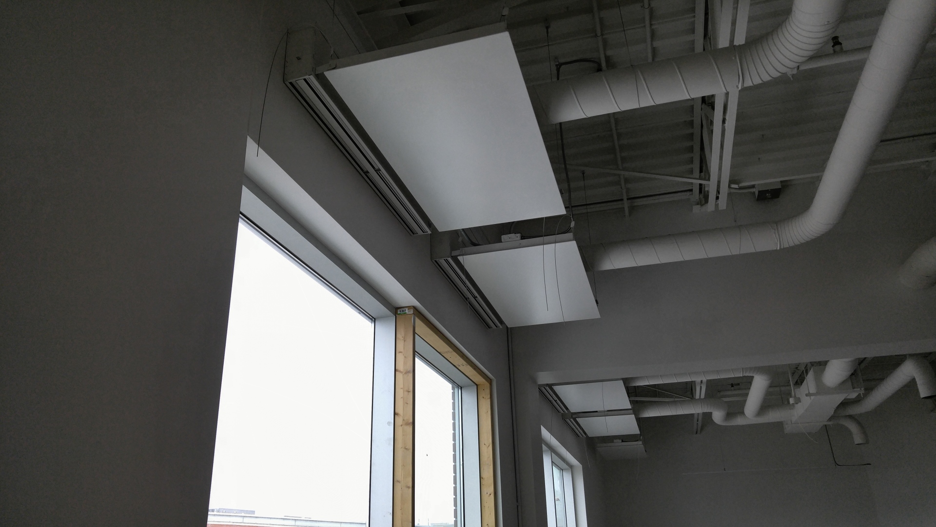 Radiant-Ceiling-Metal-Panels