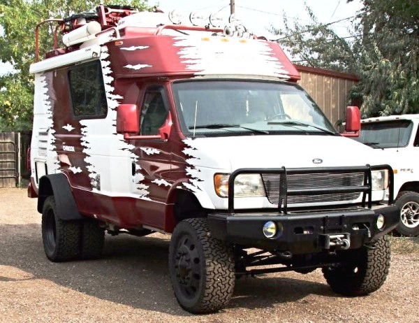 custom 4x4 vans