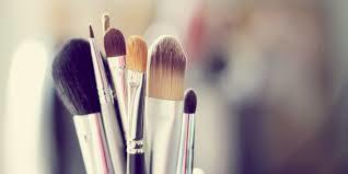Makeup brushes