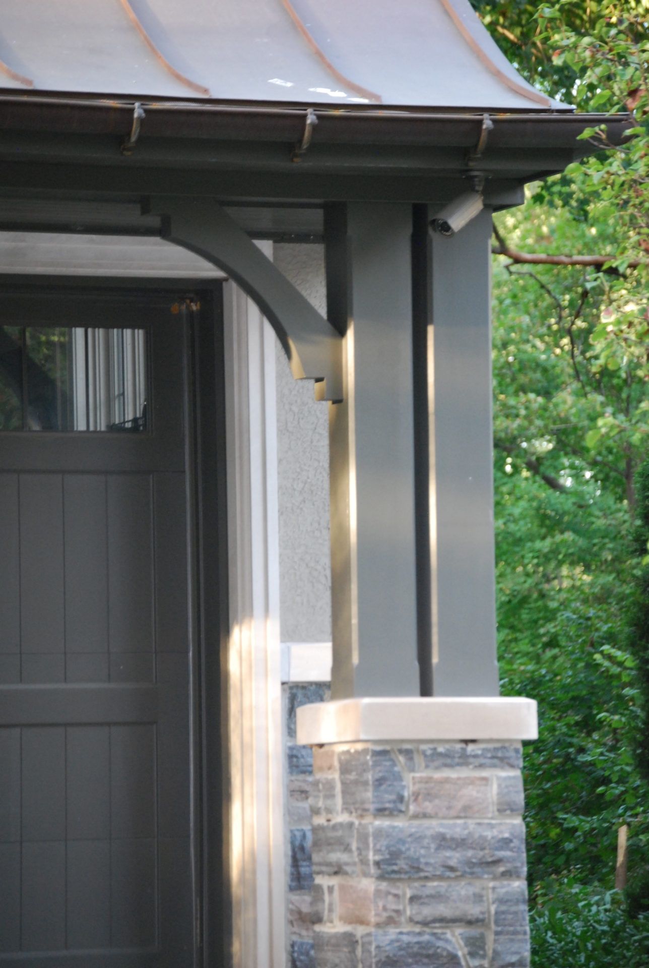 column, porch, exterior carpentry, exterior trim, royal exterior fine carpentry, toronto 