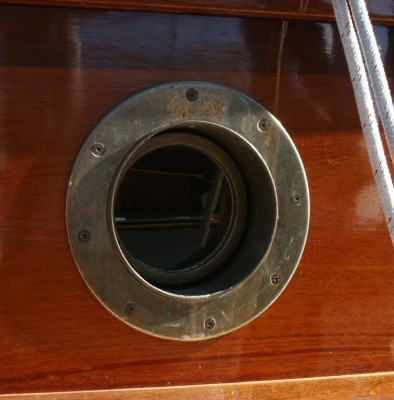 porthole crucial detail