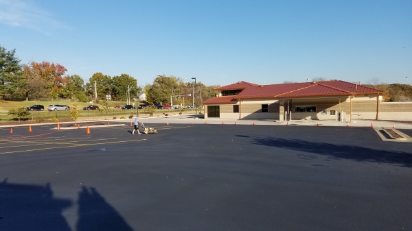 Hotel and Bank Parking near the Stadium in Columbia Missouri