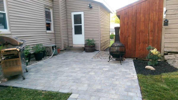 Walk/Patio Area