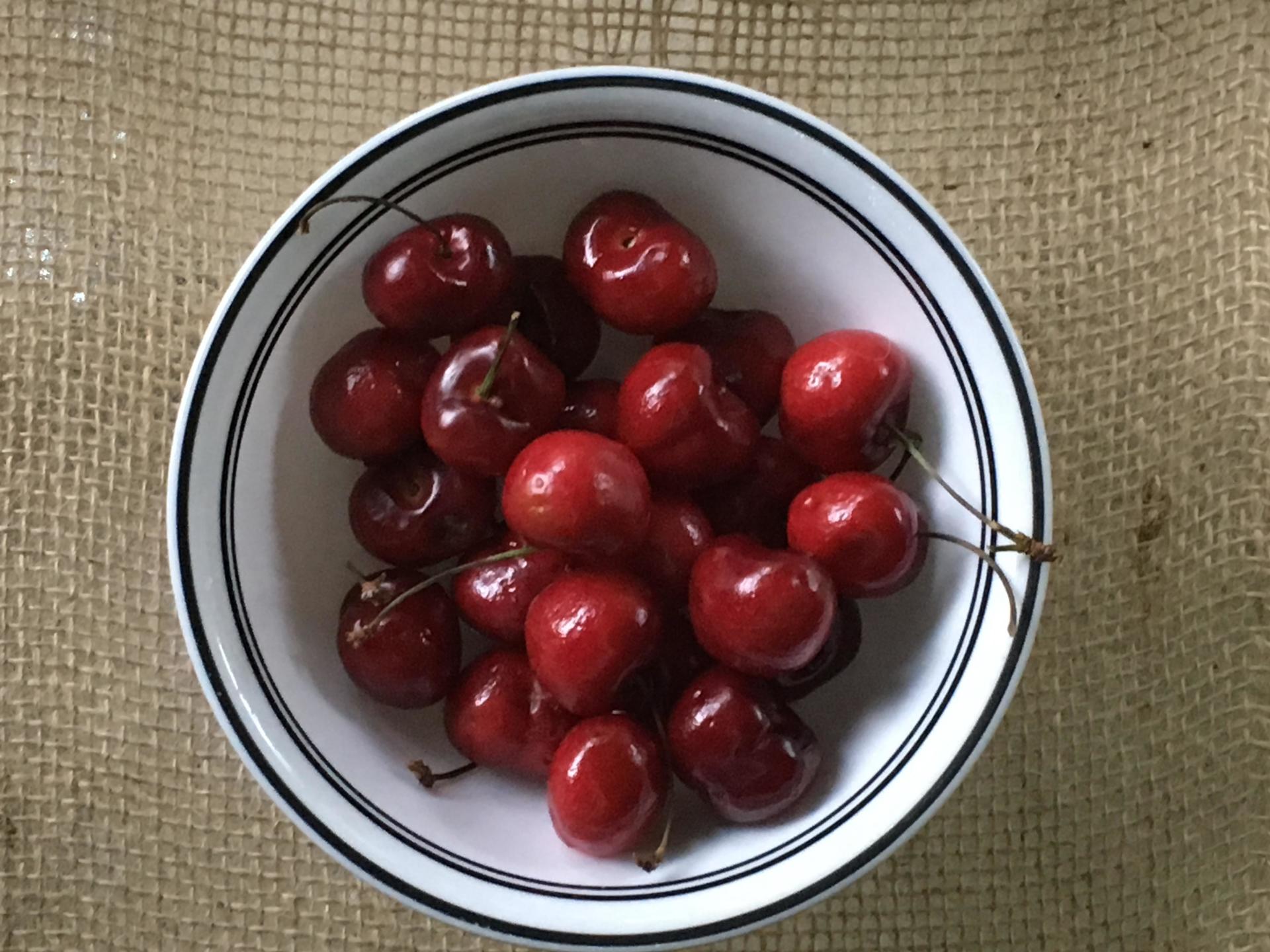 lettinggocherries