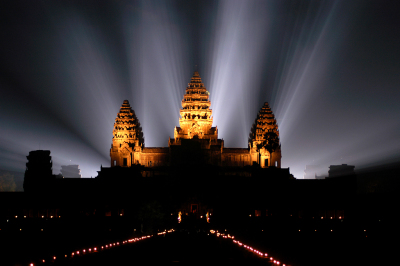 Jose Carreras at Angkor Watt