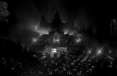 Jose Carreras at Angkor Watt