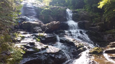 Shelving Rock Falls