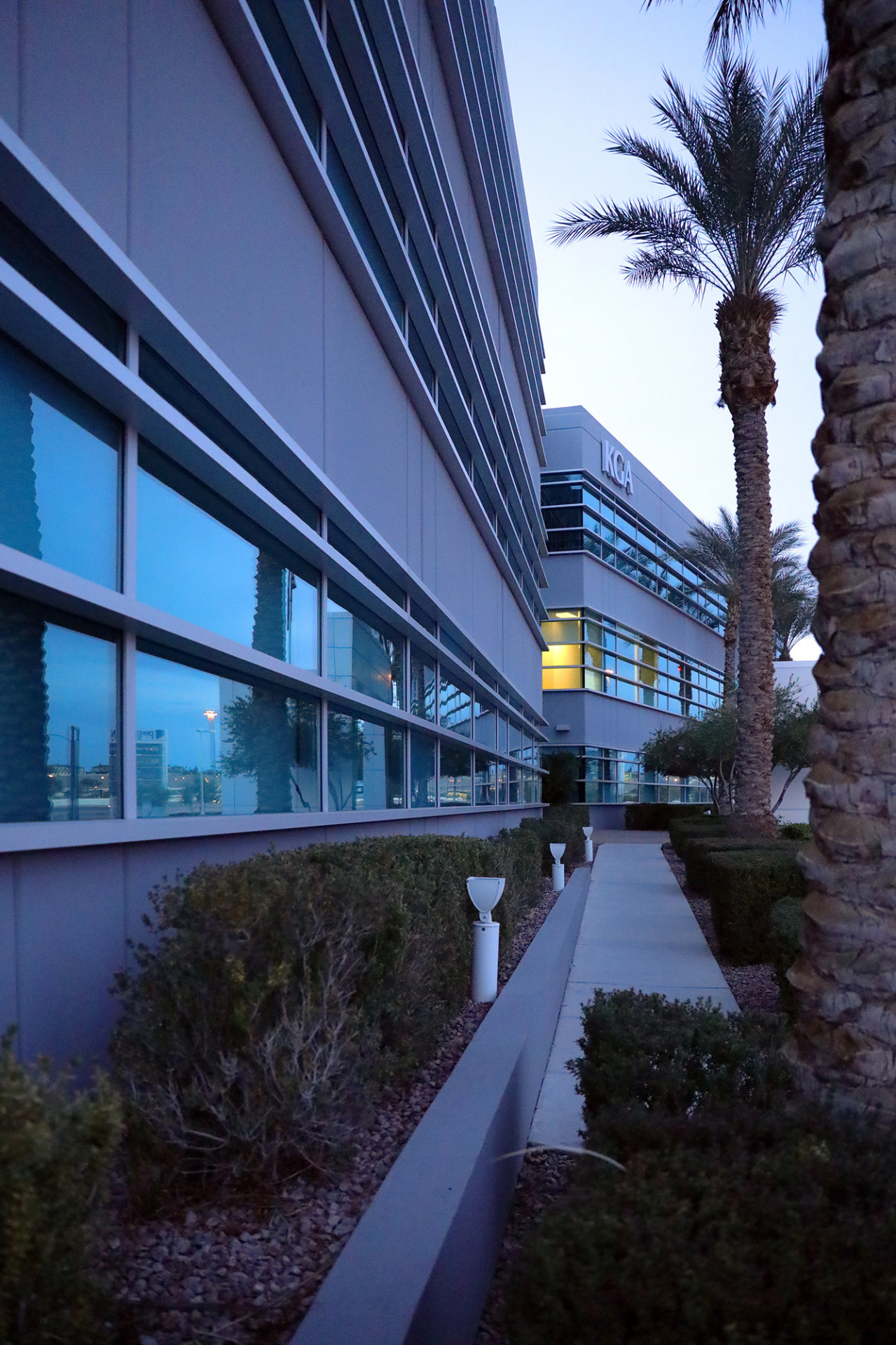 Lapour Corporate Center