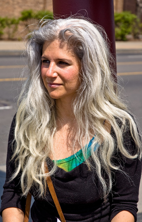 Hydrogen Peroxide Causes Gray Hair