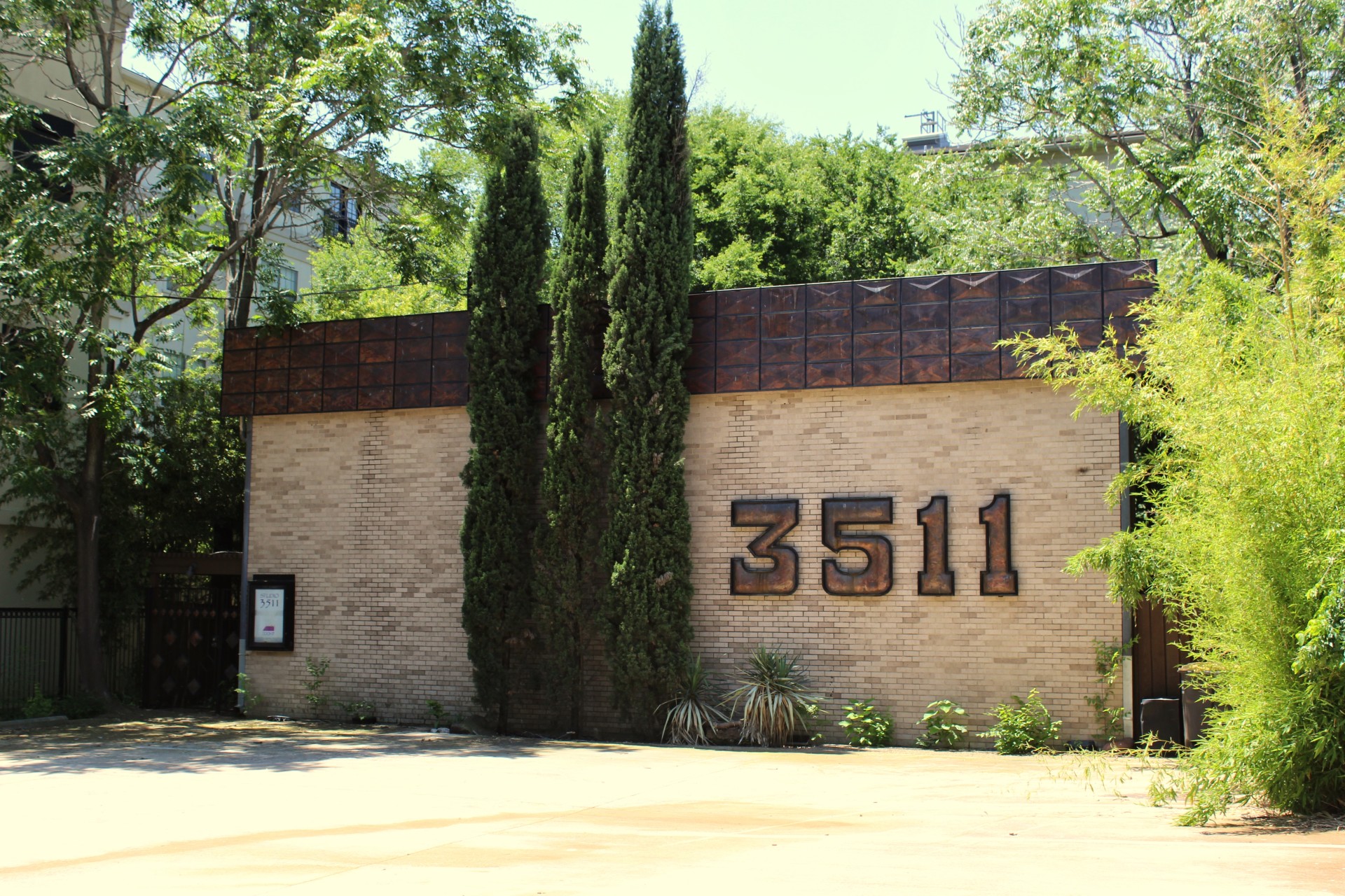 3511 Cedar Springs