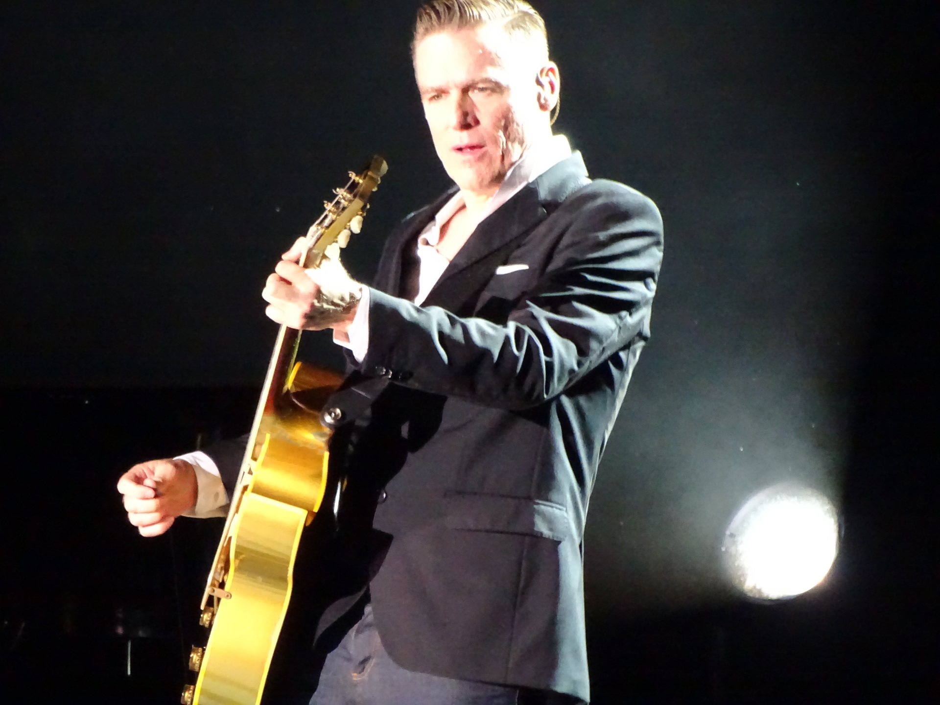 Bryan Adams