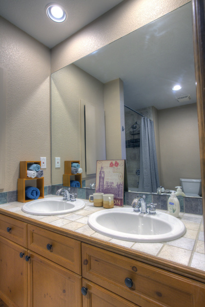 Avon Colorado Rental Master Bathroom