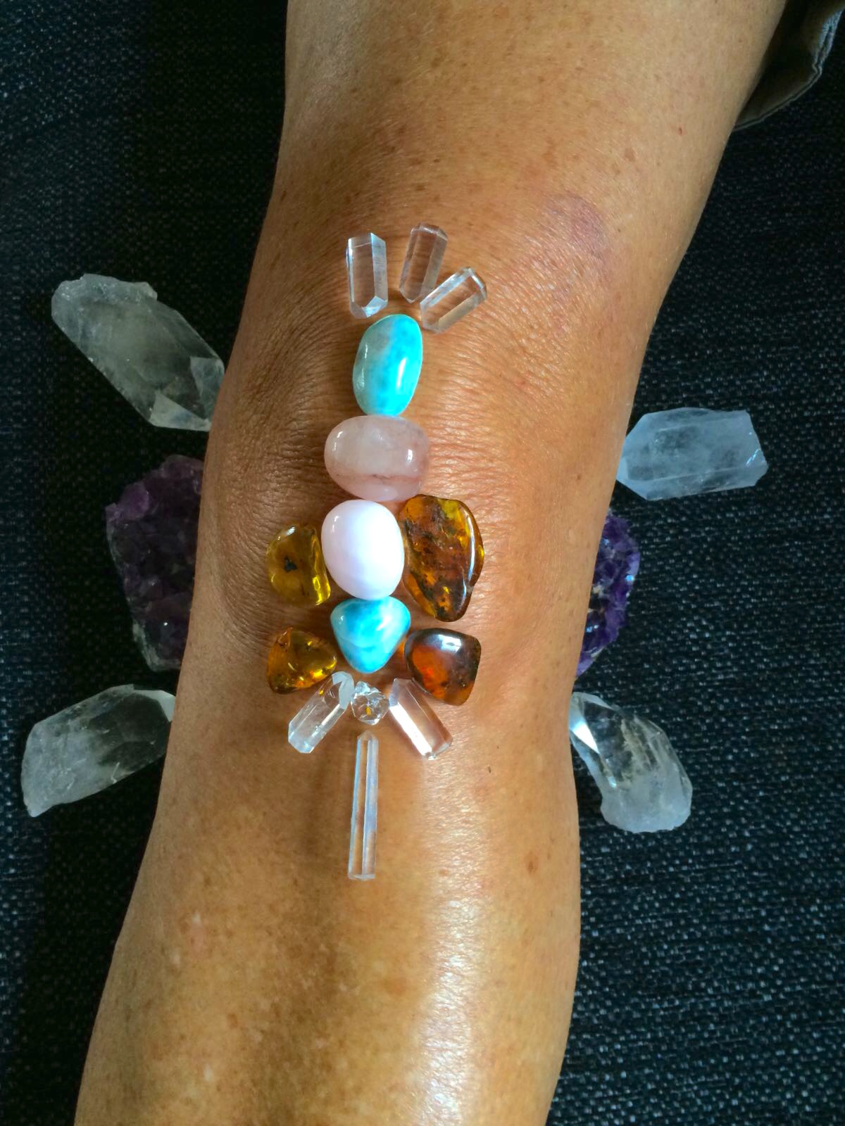Crystal Healings - knee represents flexibility